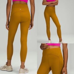 Lululemon Power Thru High-Rise Tight 25"
Gold Spice Size 6